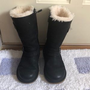 Ugg toddler boots